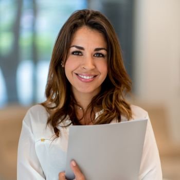 Profile photo of agent Elowen Price